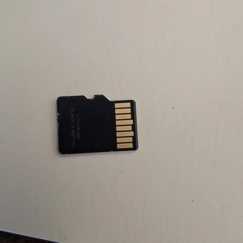 SanDisk 128GB Nintendo Switch MicroSD Card - Picture 2 of 2